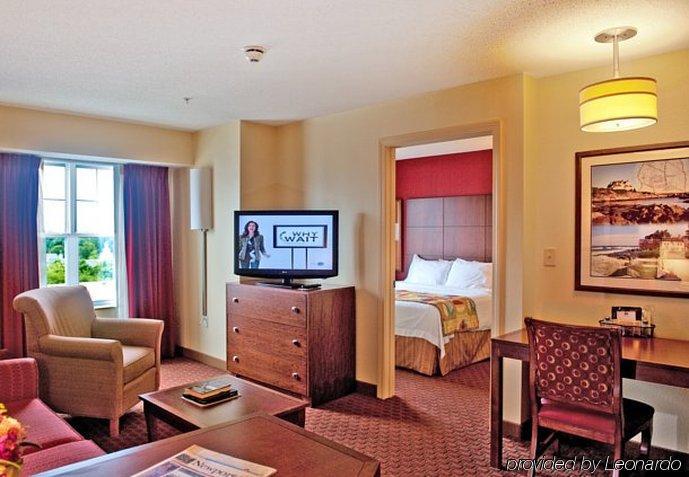 Residence Inn By Marriott Newport Middletown Exterior foto